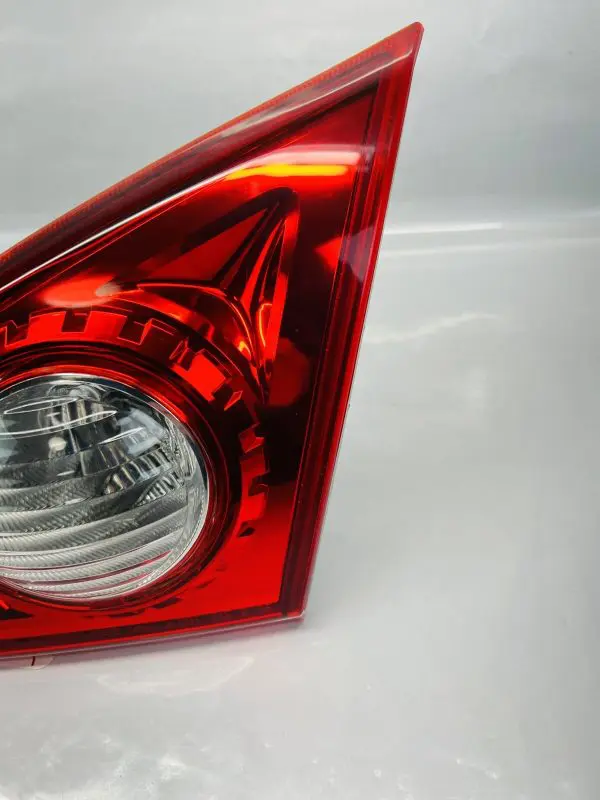 2008 2009 2010 2011 2012 2013 NISSAN ROGUE REAR RIGHT OEM INNER TAIL LIGHT - Image 5