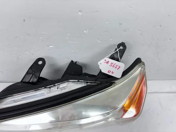 ALL TABS 2010 2011 2012 2013 TOYOTA 4RUNNER HALOGEN FRONT LEFT OEM HEADLIGHT - Image 16