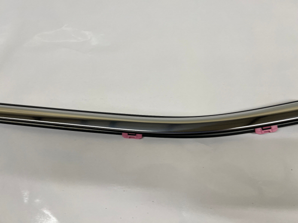 84842450  2019 2020 2021 2022 2023 gmc sierra rear left door belt molding oem - Image 4