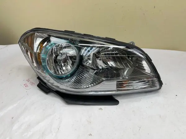 2008 2009 2010 2011 2012 2013 CHEVY MALIBU FRONT RIGHT CAPA HEADLIGHT - Image 2