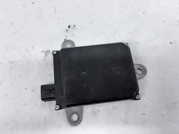 88162-0w380 2016 2017 2018 Toyota Rav4 Rear OEM blind Spot Sensor Radar - Image 2