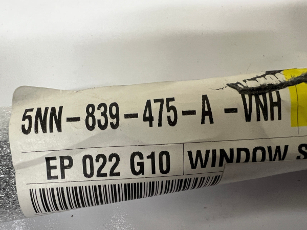 5nn839475a 2018-2020 2021 2022 2023 vw tiguan rear left door belt molding oem - Image 2