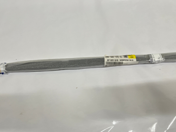 5nn839475a 2018-2020 2021 2022 2023 vw tiguan rear left door belt molding oem - Image 5