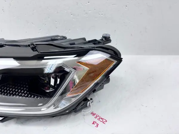 MINT 2019 2020 2021 2022 2023 VW JETTA GLi LED PROJECTOR LEFT OEM HEADLIGHT - Image 3