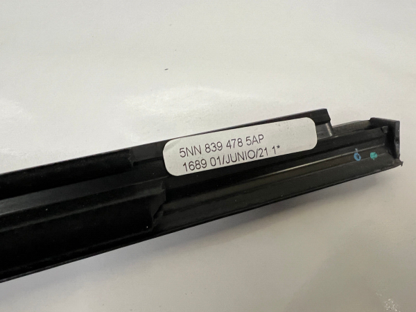 5nn8394785ap 2018-2020 2021 2022 2023 vw tiguan rear right door belt molding oem - Image 7