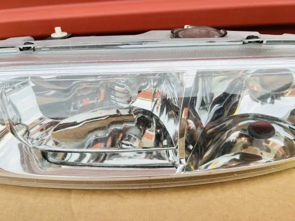1997-2000 2001 2002 2003 2004 2005 Buick Centrury Regal front left oem headlight - Image 5