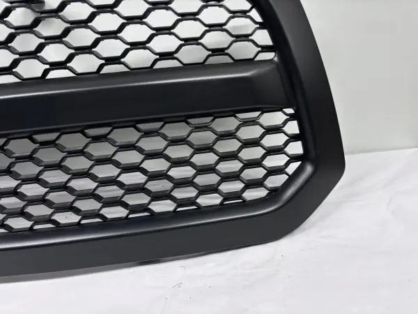 2013 2014 2015 2016 2017 2018 DODGE RAM 1500 FRONT OEM GRILLE GENUINE 68197703AA - Image 2