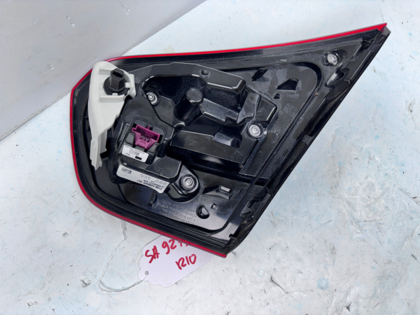 2015 2016 2017-2020 MERCEDES GLA CLASS GLA250 GLA45 LEFT INNER OEM TAIL LIGHT - Image 13
