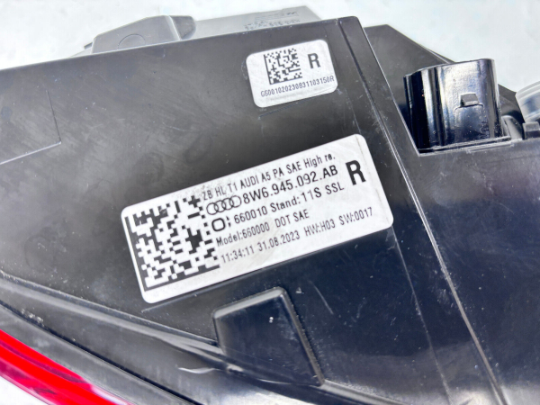 8W6945092AB  2020 2021 2022 2023 2024 AUDI A5 S5 LED REAR RIGHT OEM TAIL LIGHT - Image 17