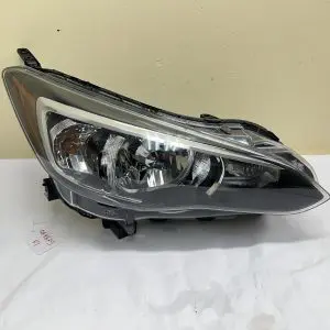 2017 2018 2019 2020 2021 2022 2023 SUBARU IMPREZA HALOGEN RIGHT OEM HEADLIGHT