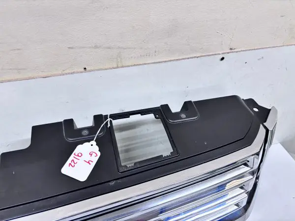 53105-0C060  2018 2019 2020 2021 TOYOTA TUNDRA CHROME FRONT OEM GRILLE GENUINE - Image 13