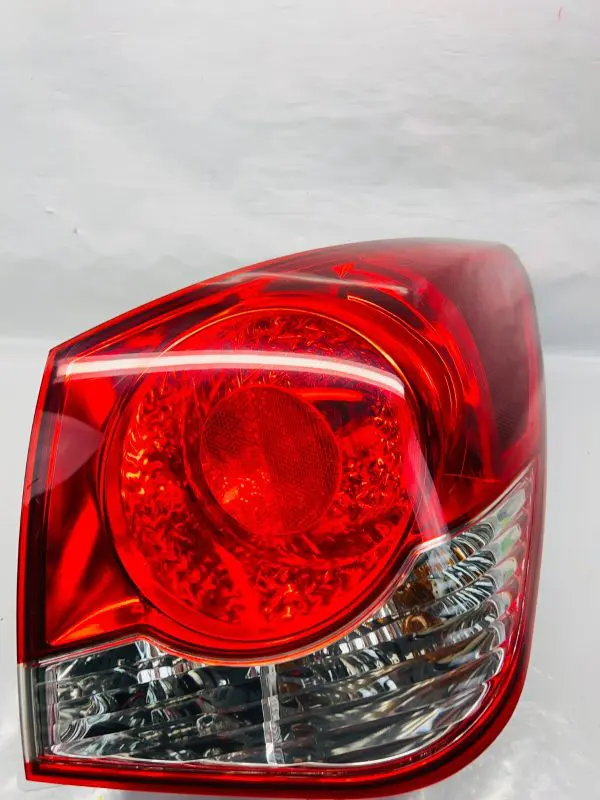 2011 2012 2013 2014 2015 2016 CHEVY CRUZE REAR RIGHT OEM TAIL LIGHT GENUINE - Image 9