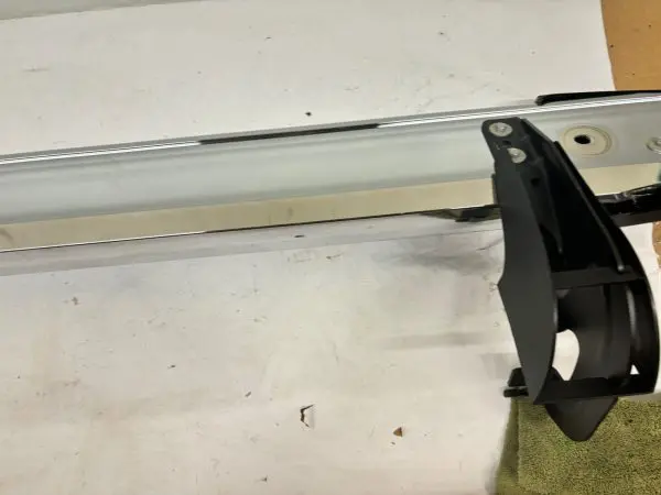 2019 2020 2021 2022 2023 2024 CHEVY SILVERADO 1500 LF OEM RUNNING BOARD 84011396 - Image 17