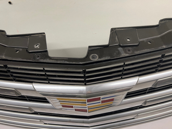 2015 2015 2017 2018 2019 2020 cadillac escalade chrome front oem grille w camera - Image 10