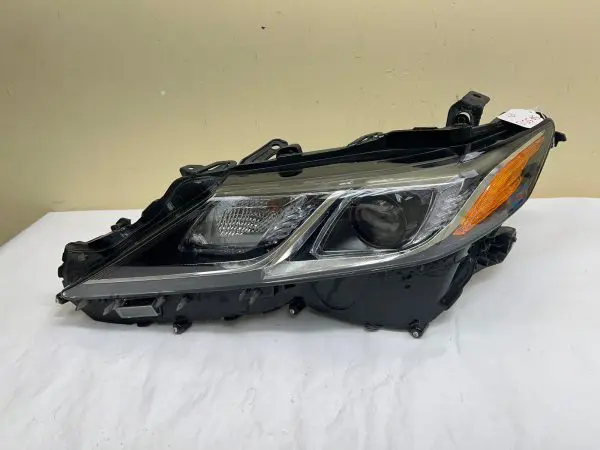 2018 2019 2020 2021 2022 2023 TOYOTA CAMRY LED FRONT LEFT OEM HEADLIGHT
