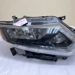 2014 2015 2016 NISSAN ROGUE HALOGEN LED FRONT  RIGHT OEM HEADLIGHT