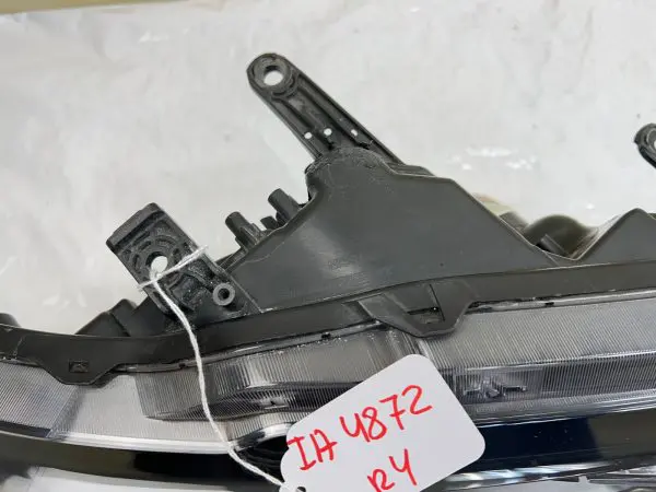 2014 2015 2016 NISSAN ROGUE HALOGEN LED FRONT  RIGHT OEM HEADLIGHT - Image 7