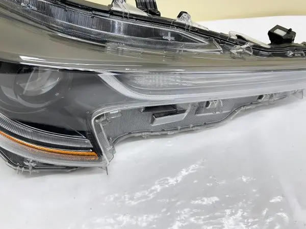 2020 2021 2022 TOYOTA COROLLA LED FRONT RIGHT OEM HEADLIGHT - Image 8