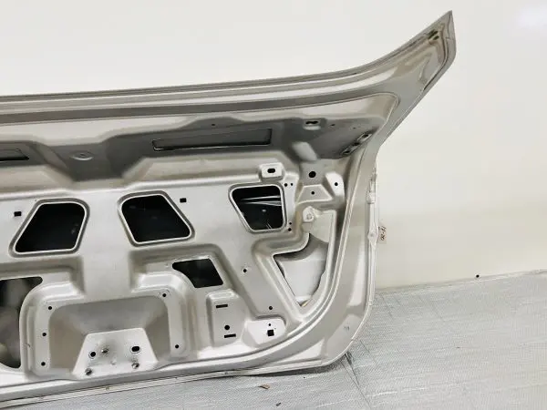 ⭐️ 2017 2018 2019 2020 FORD FUSION REAR OEM TRUNK HATCH TRUNK LID SILVER GENUINE - Image 13