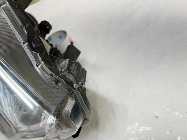 2014 2015 2016 NISSAN ROGUE HALOGEN LED FRONT  RIGHT OEM HEADLIGHT - Image 11