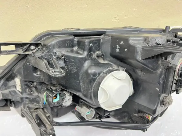 2014 2015 2016 NISSAN ROGUE HALOGEN LED FRONT  RIGHT OEM HEADLIGHT - Image 15