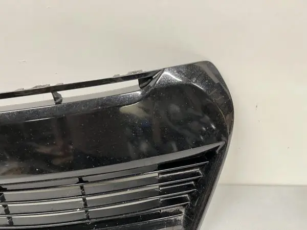 2014 2015 2016 TOYOTA COROLLA FRONT OEM LOWER GRILLE 5310202210 - Image 4