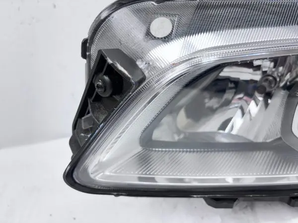 2018 2019 2020 2021 HYUNDAI KONA HALOGEN FRONT LEFT OEM HEADLIGHT 92101-J9020 - Image 7