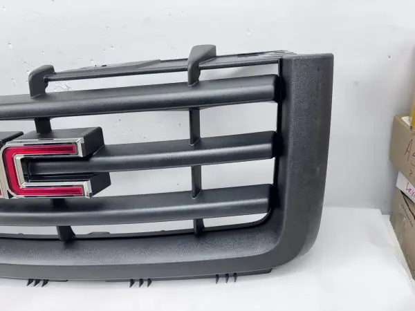 OEM 2007-2009 2010 2011 2012 2013 GMC SIERRA 1500 BLACK FRONT GRILLE 22761793 - Image 2