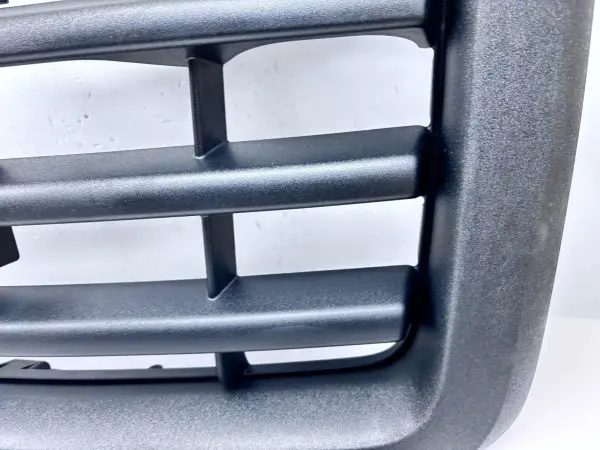 OEM 2007-2009 2010 2011 2012 2013 GMC SIERRA 1500 BLACK FRONT GRILLE 22761793 - Image 5