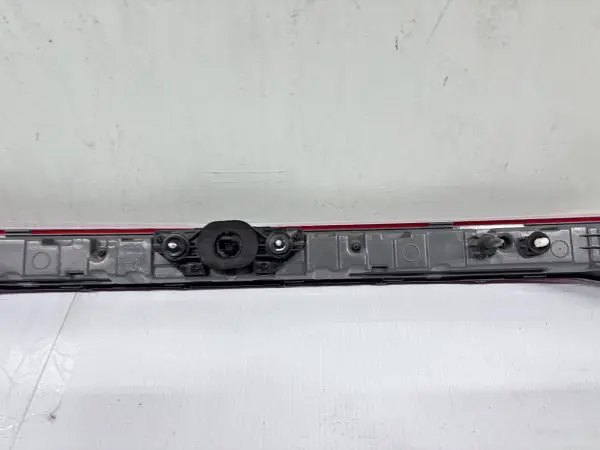 92409AA020  2021 2022 2023 HYUNDAI ELANTRA LED REAR CENTER OEM TAIL LIGHT - Image 17