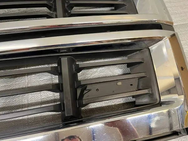 2014 2015 CHEVY SILVERADO 1500 FRONT OEM GRILLE GENUINE - Image 5