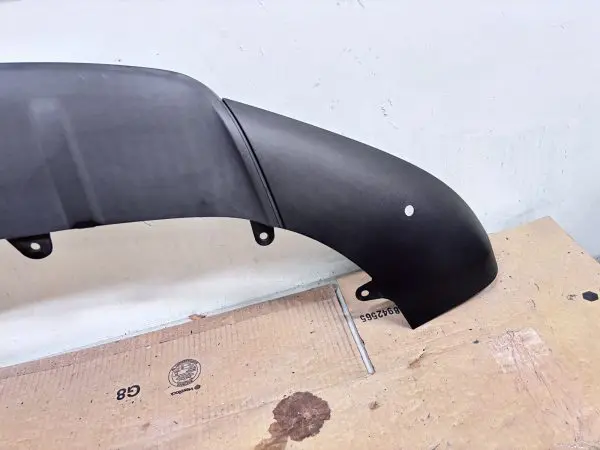 OEM 2019 2020 2021 PORSCHE MACAN FRONT BUMPER VALANCE 95b807061s NEW - Image 2