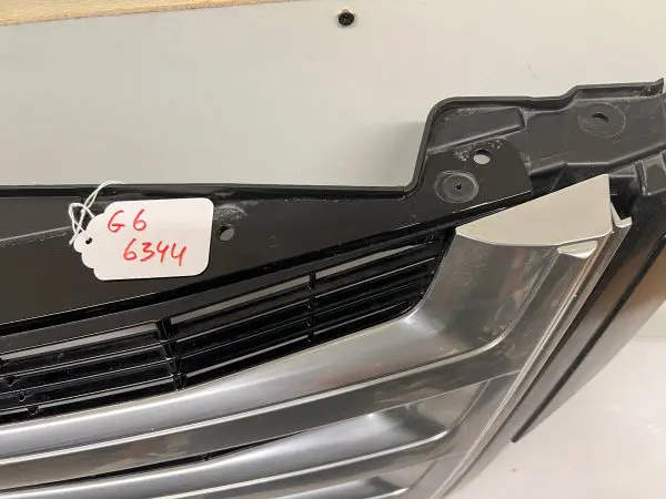2015 2015 2017 2018 2019 2020 cadillac escalade chrome front oem grille w camera - Image 8