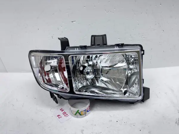 2009 2010 2011 2012 2013 2014 HONDA RIDGELINE HALOGEN FRONT RIGHT CAPA HEADLIGHT