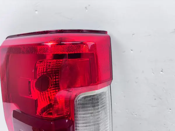 2017 2018 2019 FORD F250 F350 SUPER DUTY HALOGEN BLIND SPOT REAR OEM TAIL LIGHT - Image 13