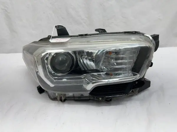 2016 2017 2018 2019 2020 2021 2022 toyota tacoma haloge led right oem headligh - Image 2