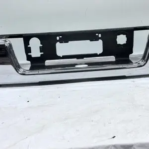 OEM 2015-2018 2019 2020 2021 2022 CHEVY COLORADO REAR BUMPER CHROME 84568268
