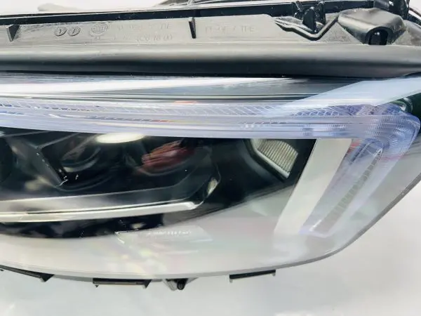 2019 2020 2021 MERCEDES BENZ A CLASS A250 A35 A45 LED RIGHT OEM HEADLIGHT TRIPLE - Image 4