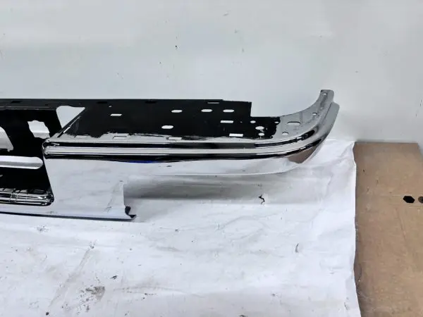 OEM 2015-2018 2019 2020 2021 2022 CHEVY COLORADO REAR BUMPER CHROME 84568268 - Image 11