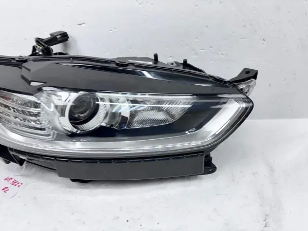 2013 2014 2015 2016 FORD FUSION HALOGEN FRONT RIGHT OEM HEADLIGHT DS7313W029CD - Image 2
