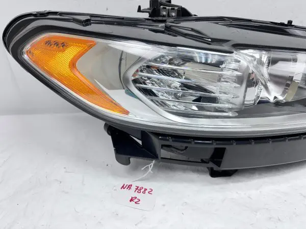 2013 2014 2015 2016 FORD FUSION HALOGEN FRONT RIGHT OEM HEADLIGHT DS7313W029CD - Image 12