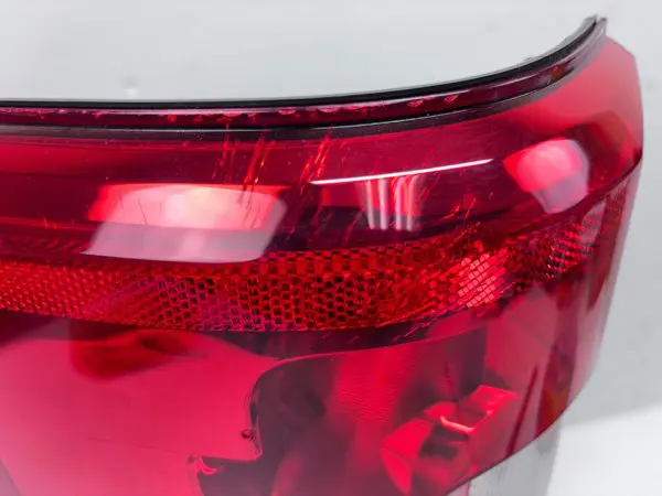 2017 2018 2019 FORD F250 F350 SUPER DUTY HALOGEN BLIND SPOT REAR OEM TAIL LIGHT - Image 16