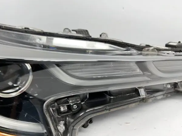 2020 2021 2022 TOYOTA COROLLA FULL LED FRONT RIGHT OEM HEADLIGHT BROKEN TABS - Image 7