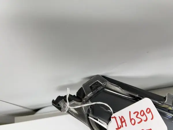 2020 2021 2022 TOYOTA COROLLA FULL LED FRONT RIGHT OEM HEADLIGHT BROKEN TABS - Image 18