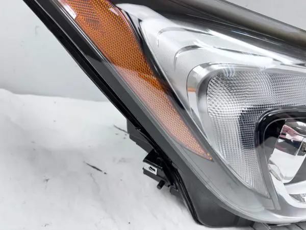 84486951  2019 2020 BUICK ENVISION LED FRONT RIGHT OEM HEADLIGHT - Image 10