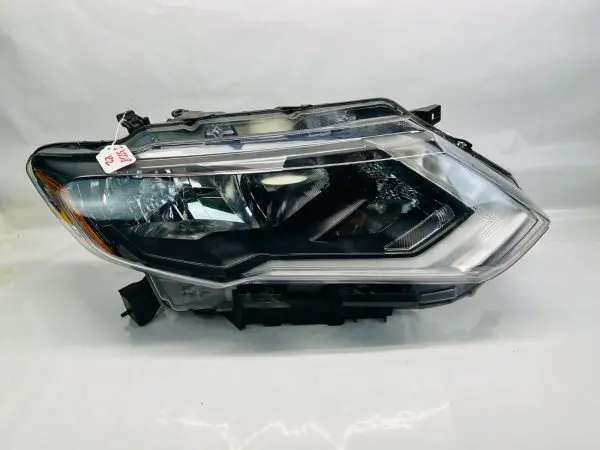 2017 2018 2019 2020 NISSAN ROGUE HALOGEN LED FRONT RIGHT OEM HEADLIGHT