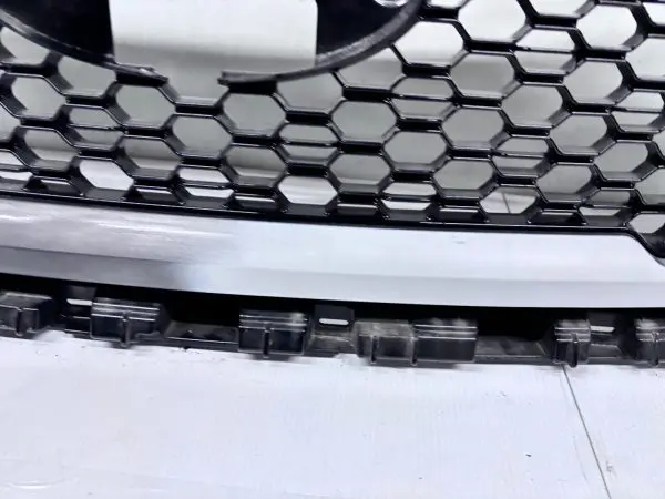 3Z8200SL  2018 2019 2020 FORD F150 HONEYCOMB  FRONT OEM GRILLE GENUINE - Image 7