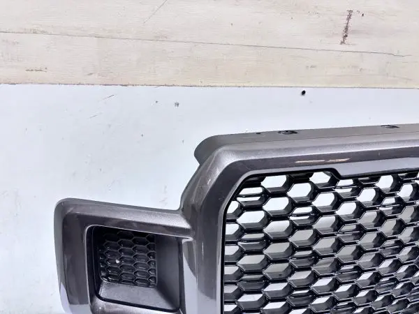 3Z8200SL  2018 2019 2020 FORD F150 HONEYCOMB  FRONT OEM GRILLE GENUINE - Image 11
