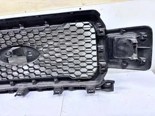 3Z8200SL  2018 2019 2020 FORD F150 HONEYCOMB  FRONT OEM GRILLE GENUINE - Image 15