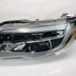 2016-2018 2019 2020 2021 2022 HONDA PILOT RIDGELINE HALOGEN LEFT OEM HEADLIGHT